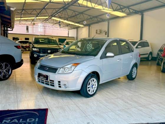 FORD FIESTA 1.0 MPI SEDAN 8V FLEX 4P MANUAL